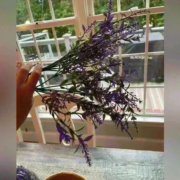 New in plastic Artificial Flower Stems Purple 4 stems included - Picture 3 of 4